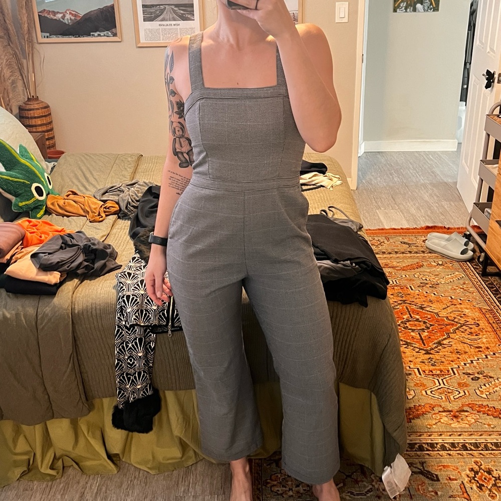A&F HOUNDSTOOTH JUMPSUIT